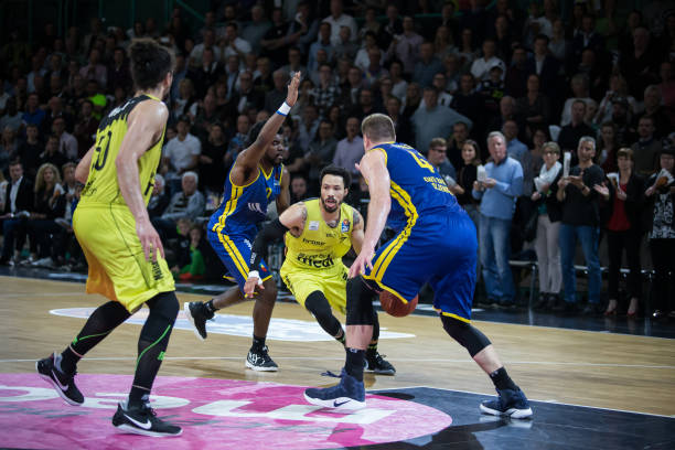 显然是巨大 显然是巨大